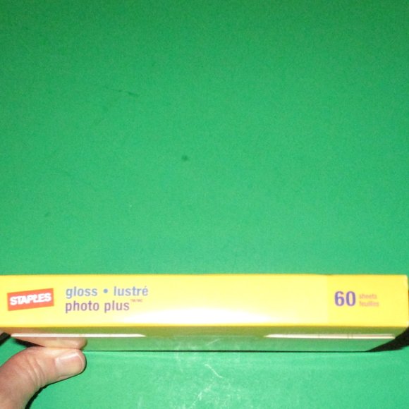 Staples Photo Paper 60 Sheets 4 x 6 Inch Gloss for Ink Jet Print Your Own Pics - Picture 5 of 6